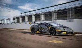 pubg最新跑车爆料,新版本惊现豪华跑车，速度与激情再升级！